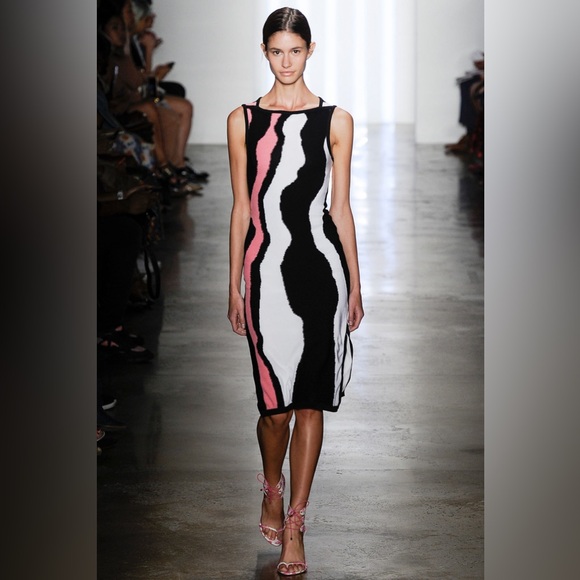 Ohne Titel Dresses & Skirts - OHNE TITEL Bodycon Midi Dress